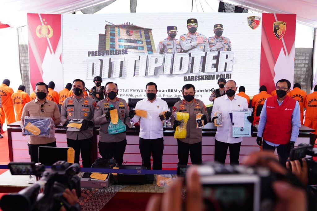Bareskrim Polri Ungkap Kasus Penyalahgunaan BBM Bersubsidi. Terbesar Sepanjang 2022 Bareskrim Polri