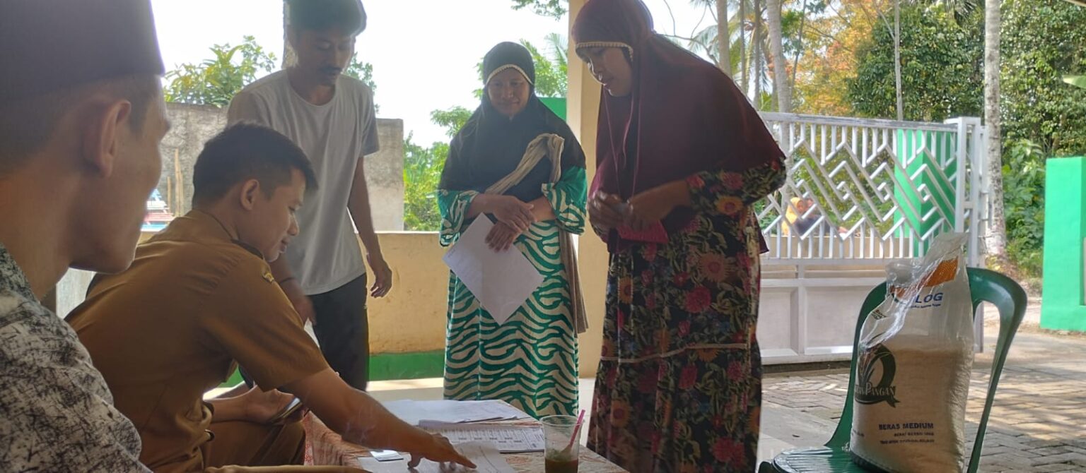Pemdes Pasanggrahan Kembali Saluarkan Bantuan Pangan tahap II Dari Badan Pangan Nasional