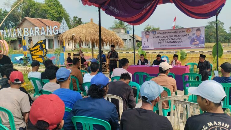 Dihari Olahraga Nasional 2023, Pemdes Sindangsari dan Karang Taruna Beri Pembinaan Tim Olahraga Kepada Para Pemuda Desa