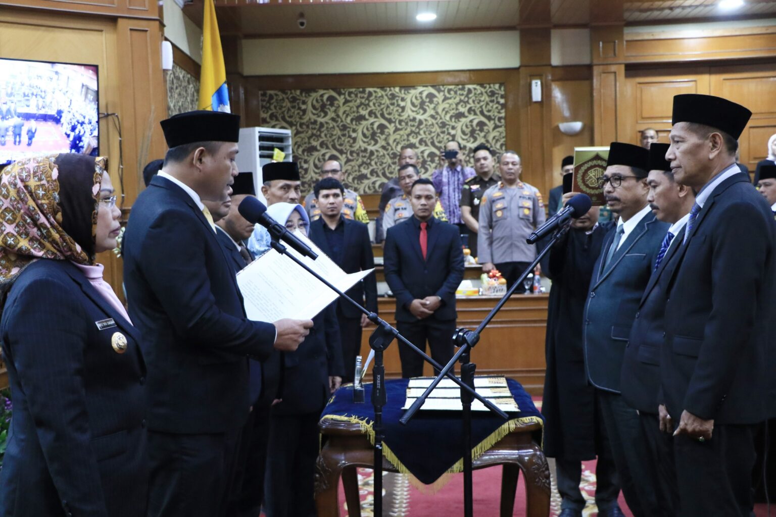 Hasil PAW, Tiga Anggota DPRD Kabupaten Serang Periode 2019-2024 Disahkan