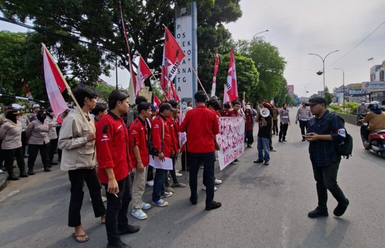 Soroti Isu Nasional dan Daerah, GMNI Serang Kritik Polres Serang Kota