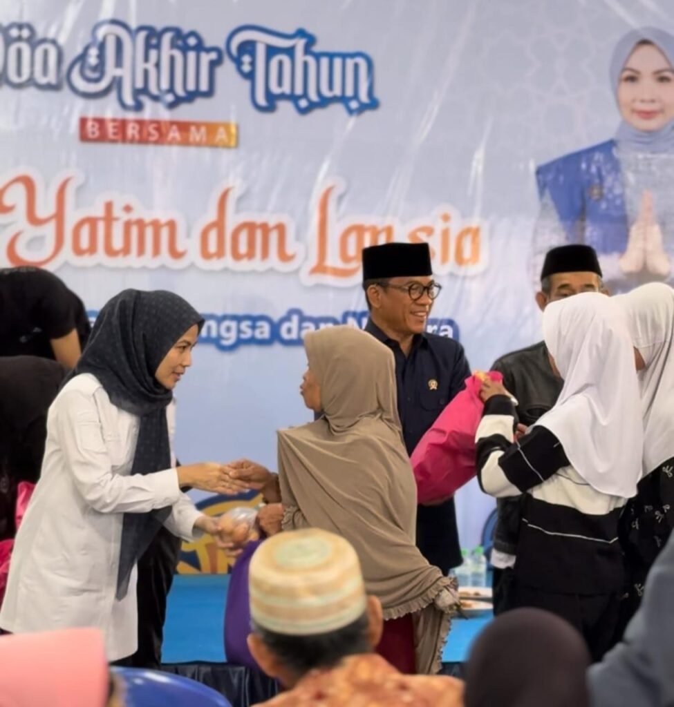 Doa Akhir Tahun Bersama Yatim Piatu dan Lansia, Kades Ujungtebu Apresiasi Mendes PDT dan Bupati Serang