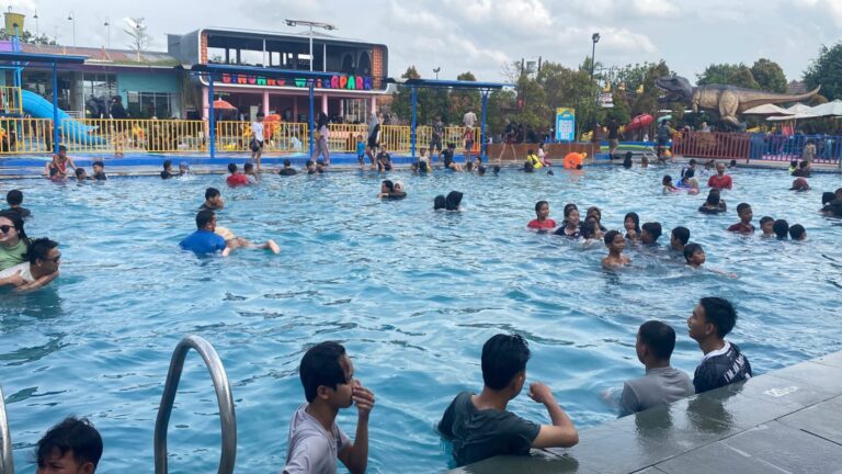 Sebelum Libur Usai, Yuk Nikmati Serunya Binuang Waterpark dengan Wahana Baru