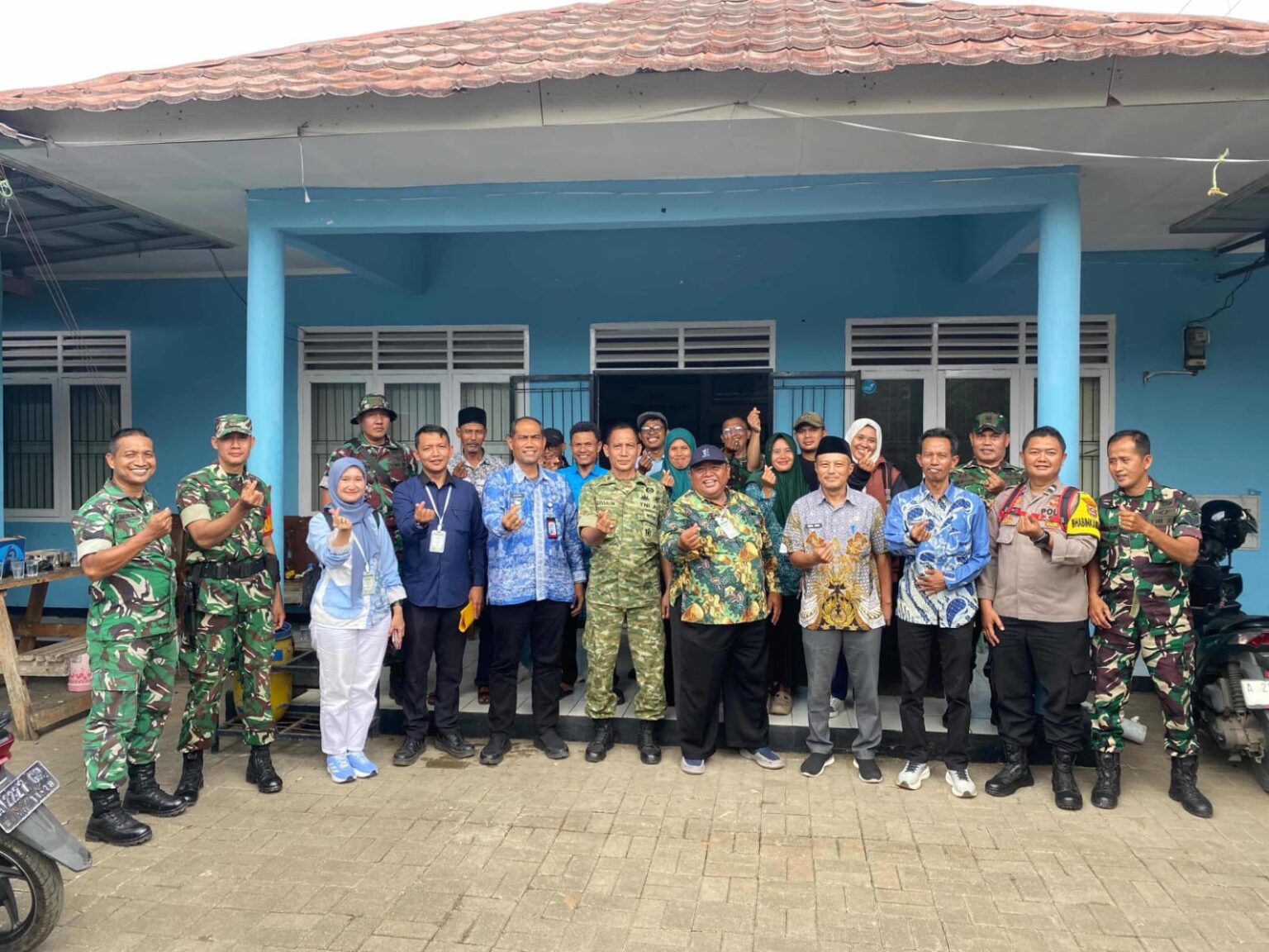 Tim Juri Tinjau Kampung Pancasila di Desa Tanjungsari Kecamatan Pabuaran