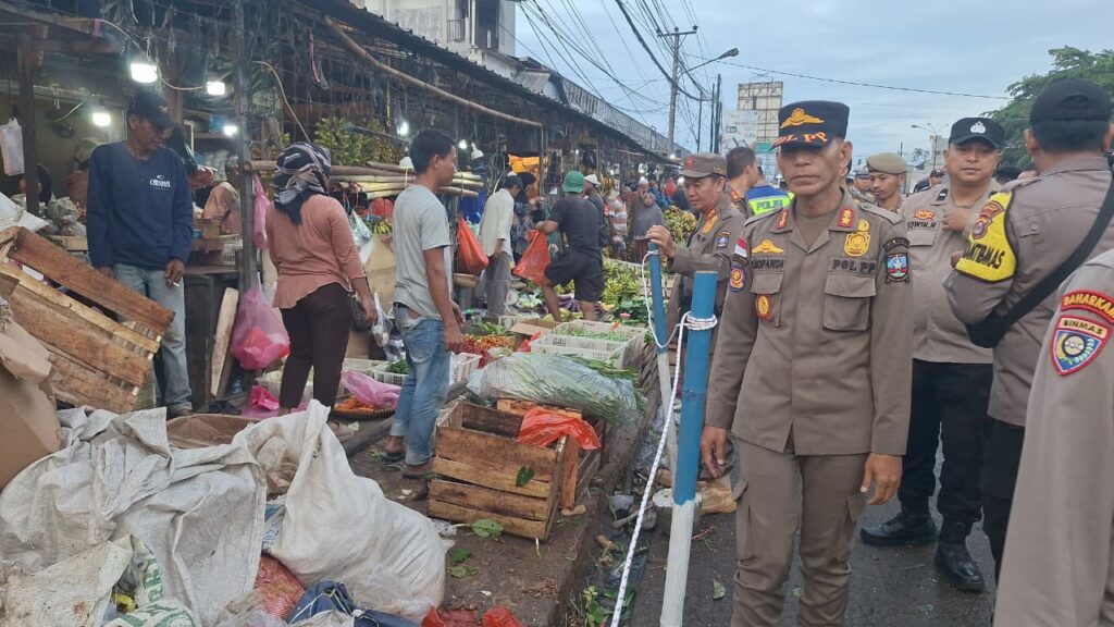 Penertiban PKL di Pasar Mambo dan Ciherang, Satpol PP Prioritaskan Kelancaran Akses Jalan