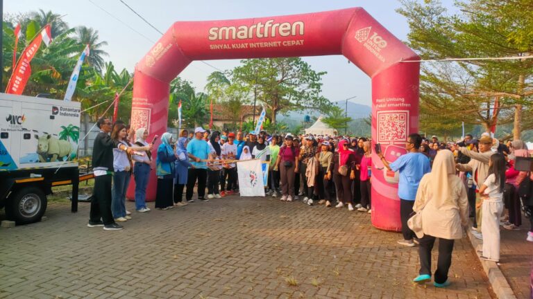 Ribuan Warga Meriahkan Jalan Sehat Mancak Fest 2026, Asda II Kabupaten Serang Apresiasi Semangat Kebersamaan Masyarakat