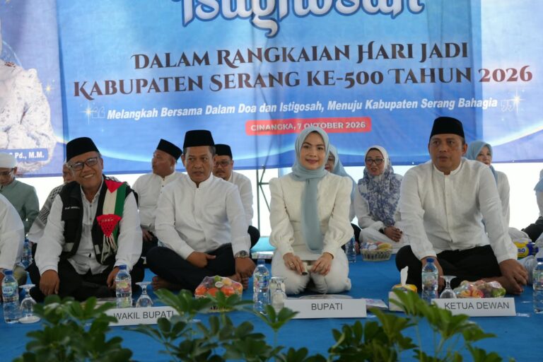 Peringatan Hari Jadi Ke-500 Kabupatean Serang, Bupati Bersama Ketua DPRD Ziarah Ke Makam Tokoh Sejarah, Istighosah dan Santuni Anak Yatim
