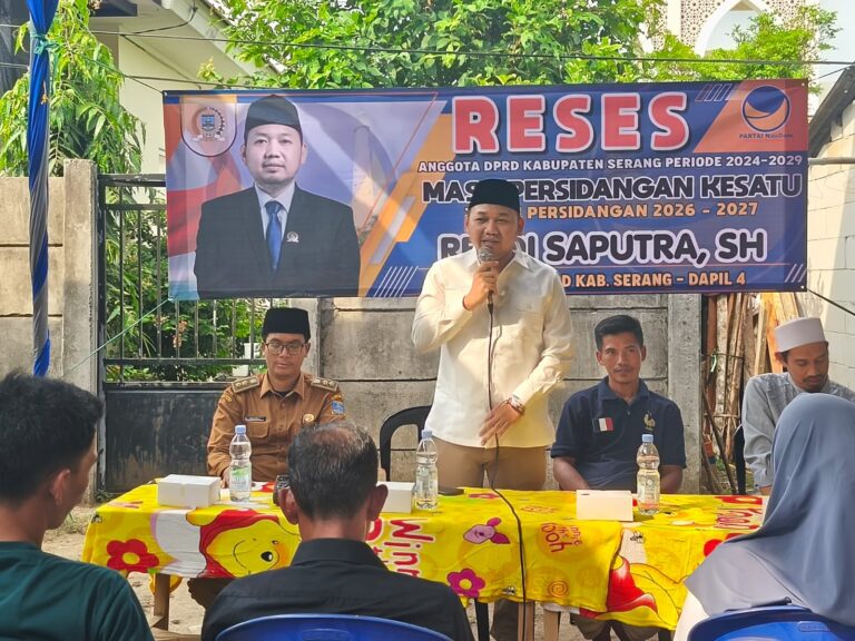 Reses di Jalupang Wetan, Rendi Saputra Serap Aspirasi Warga soal Penerangan Jalan dan BPJS PBI